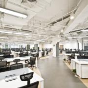 A sparkling detailed clean office